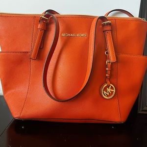Michael Kors, orange large size tote bag